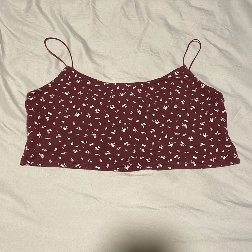 Purple bungee strapped cropped tank top.
